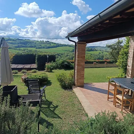 Villa La Piccola Fattoria Todi Esterno foto
